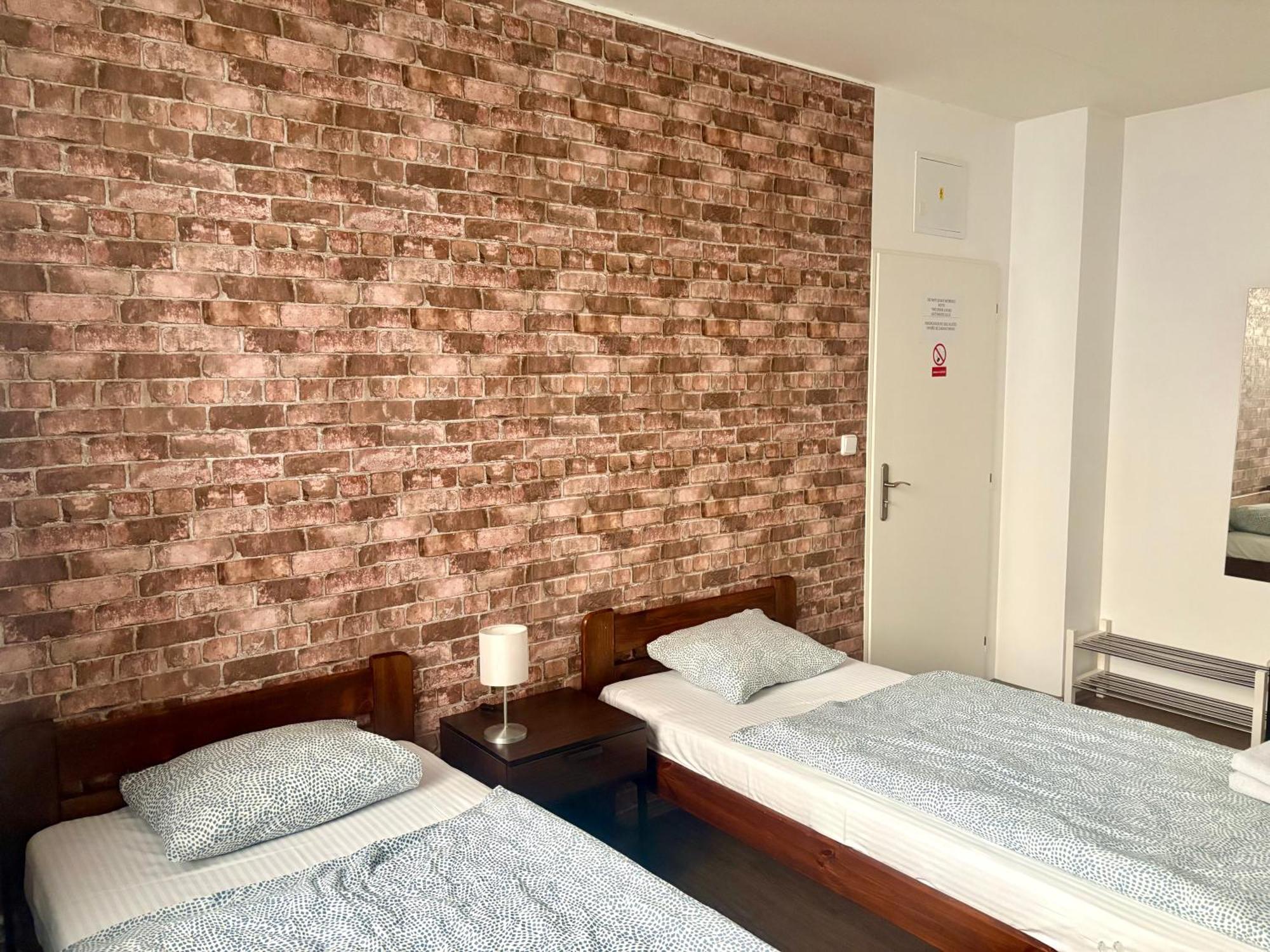 Zizkov Cosy Studio Apartments Прага Екстериор снимка